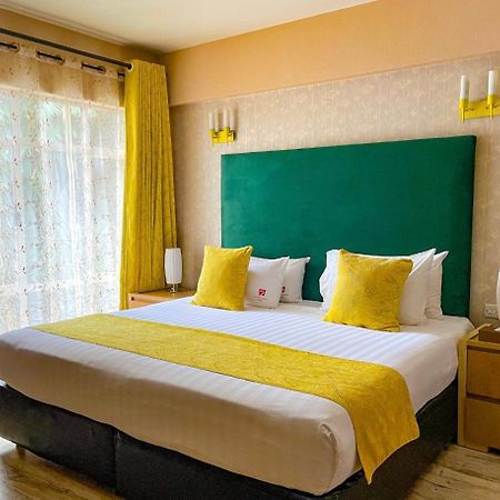 West Wood Hotel Nairobi Dış mekan fotoğraf