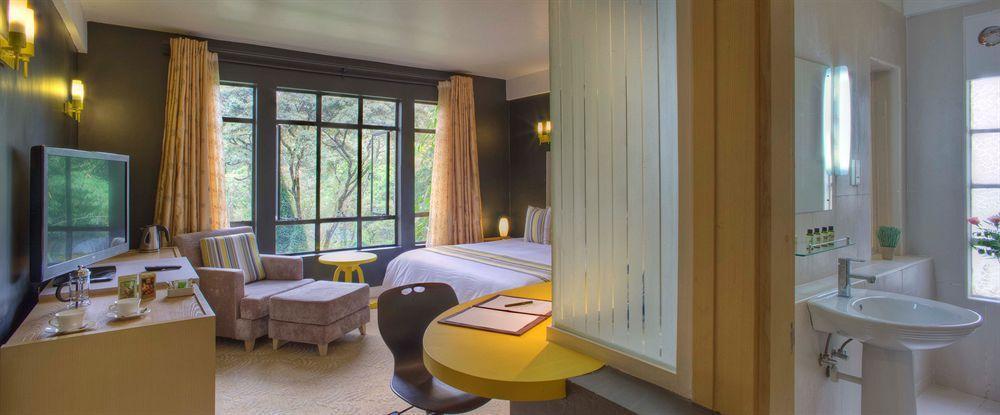 West Wood Hotel Nairobi Dış mekan fotoğraf