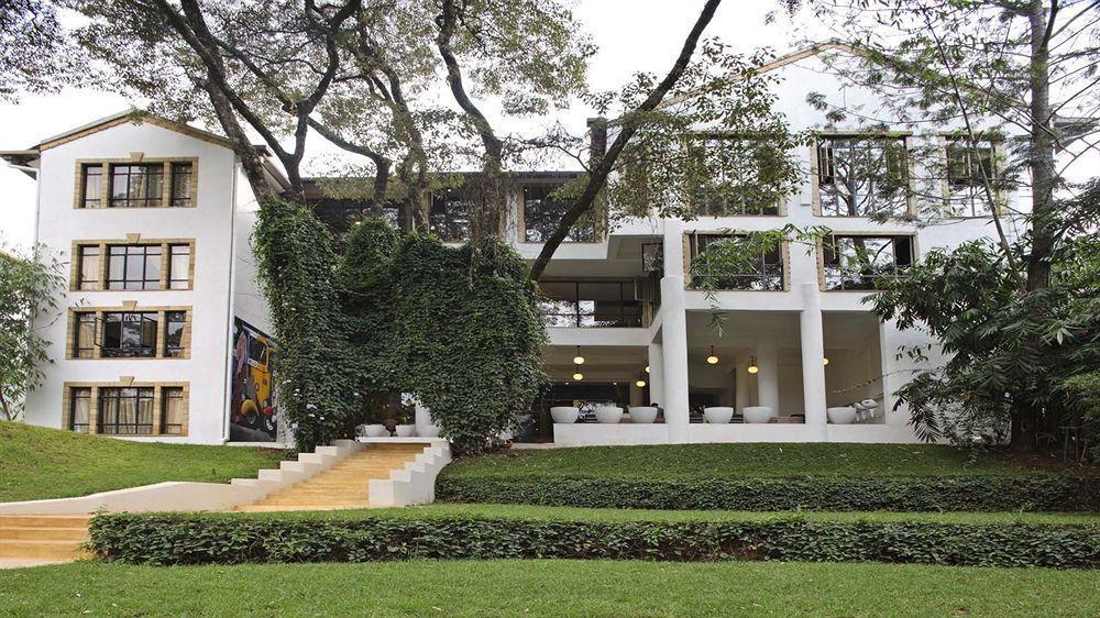 West Wood Hotel Nairobi Dış mekan fotoğraf